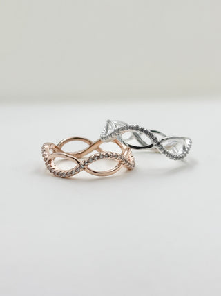 Girly Chain Ring A8