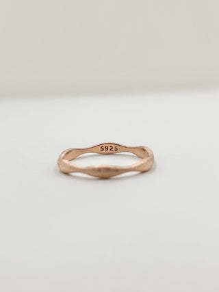 Mat Wave Ring A29