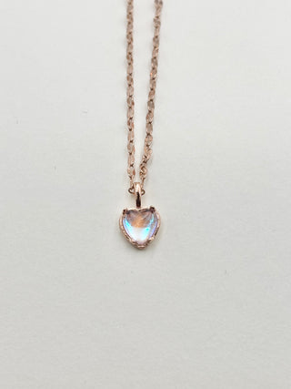 Shiny Heart Necklace D10