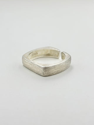 Square Mat Ring C15