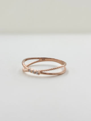 Thin Twist Ring B3