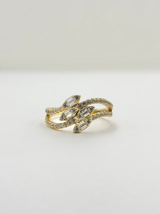 Wavy Crystal Ring C3