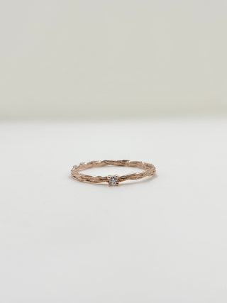 Complicate Ring B9