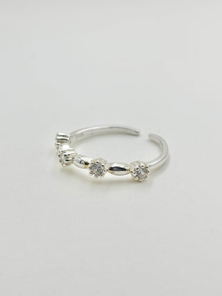 Four Flower Ring C14