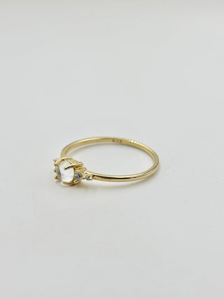 Circle Crystal Ring B18