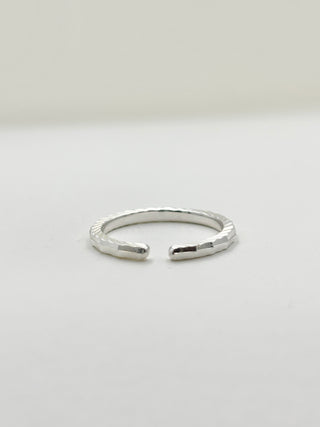 Silver Dented Ring C27