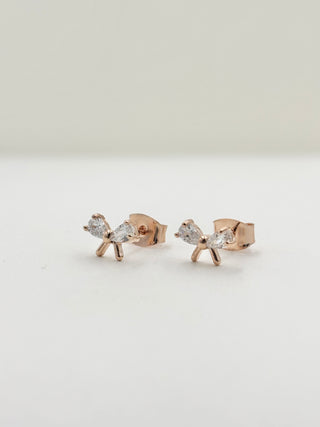 Bow Kiss Pierce E11