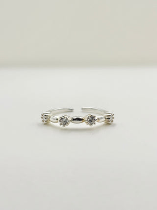 Four Flower Ring C14