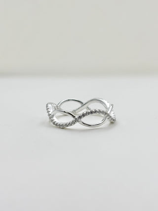 Girly Chain Ring A8