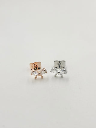 Bow Kiss Pierce E11
