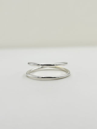 Thin Cross Ring B1