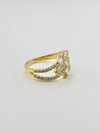 Wavy Crystal Ring C3