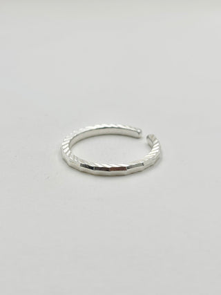 Silver Dented Ring C27