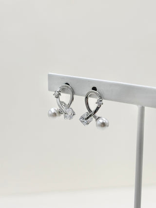 Silver Whisper Pierce E26