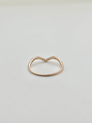 V Crystal Ring B10