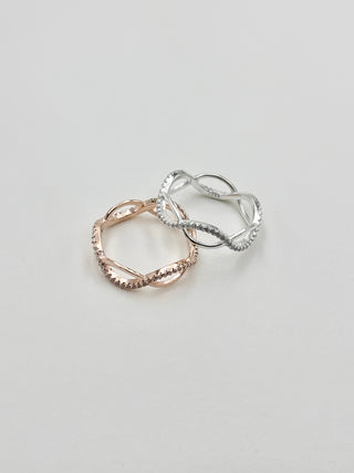 Girly Chain Ring A8