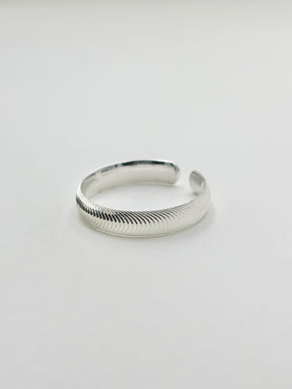 Silver Pattern Ring C4