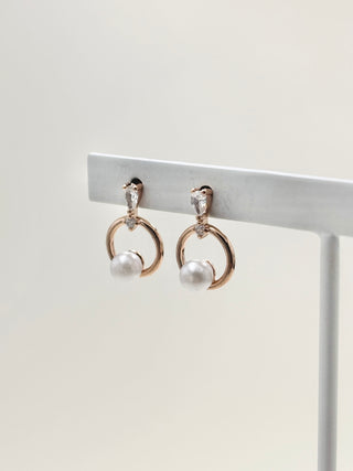 Luna Loop Earrings Pierce E29