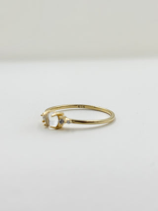 Circle Crystal Ring B18