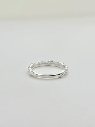 Shiny Twist Ring B24