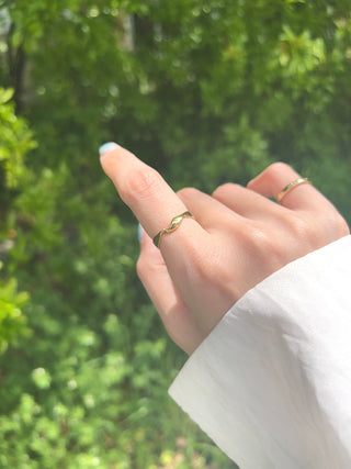 Gold Twist Ring C26