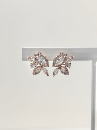 Starlace Petals Pierce E34