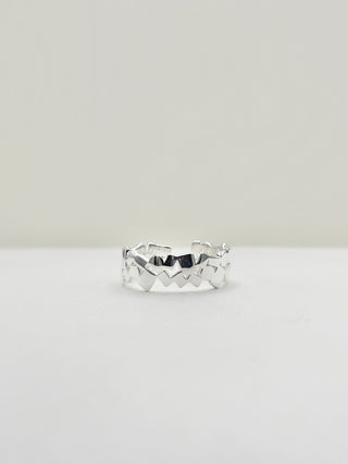Edge Wave Ring C57