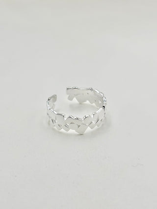 Edge Wave Ring C57
