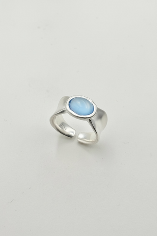 Blue Moon Stone Ring C64